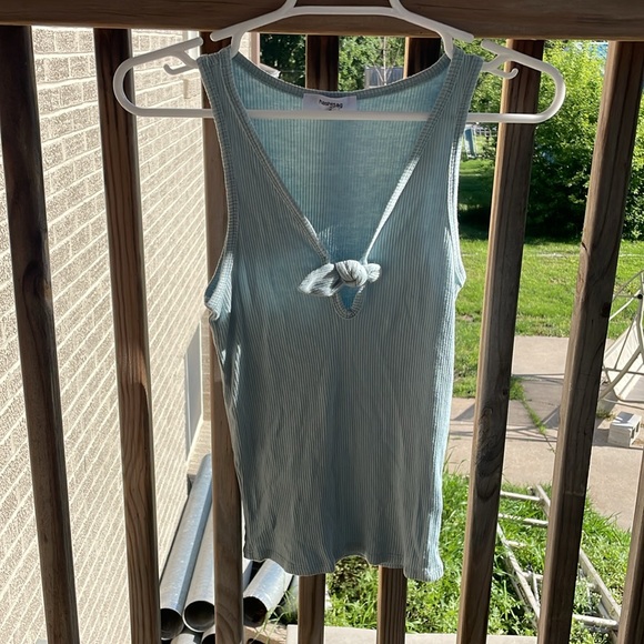 Sea foam blue ribbed tank keyhole with bow size S hashtag EUC very soft - Picture 8 of 13
